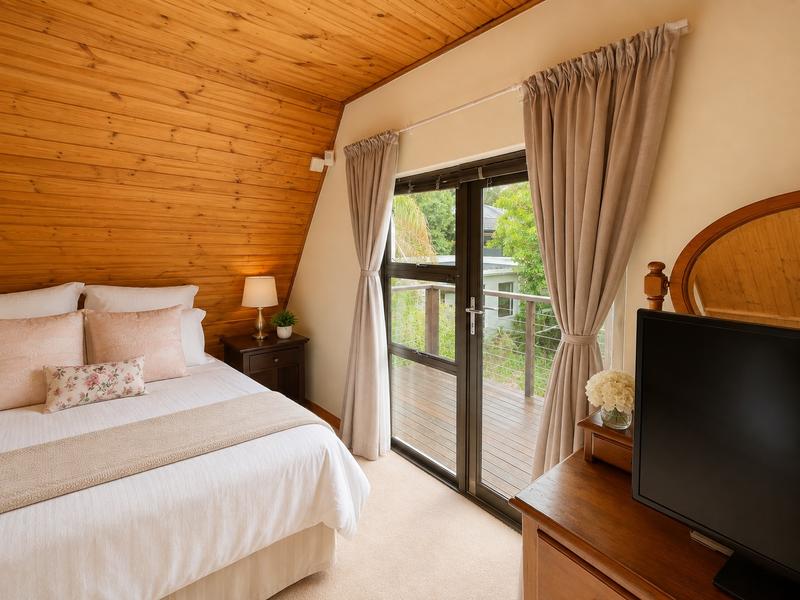 4 Bedroom Property for Sale in Beach Estate Western Cape